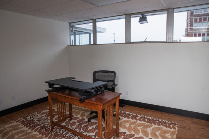 Launderie-Stock-Imagery_060 Erie State Street Offices